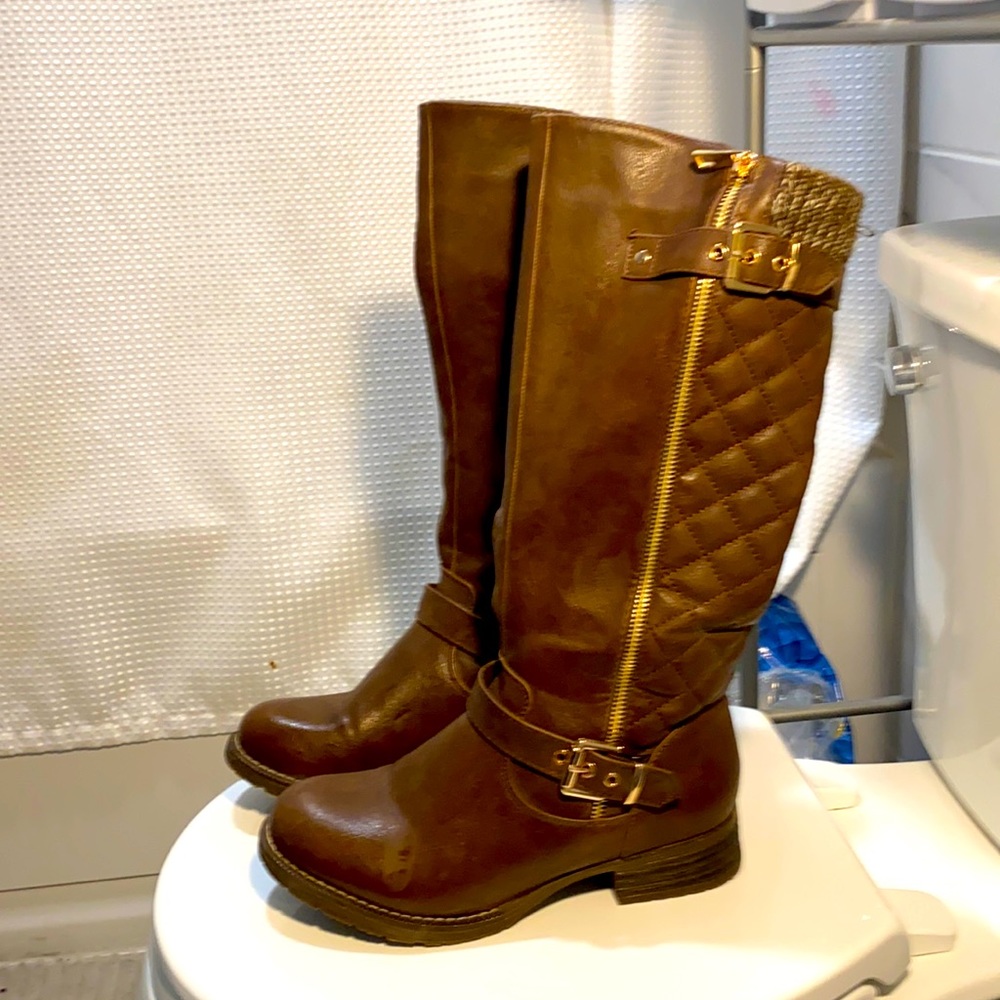 Global Win long brown boots